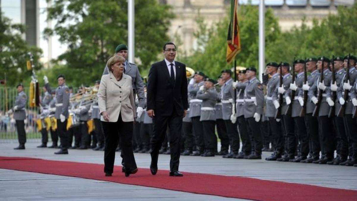 ponta_merkel_09431600
