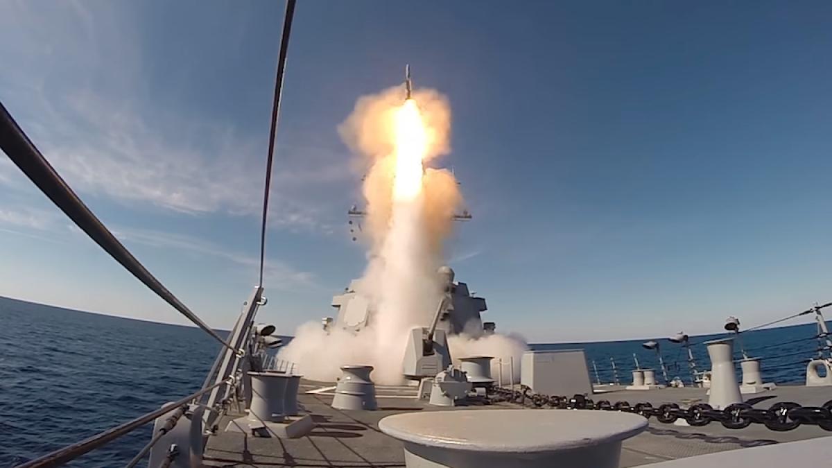 racheta_lansare_marina_50124600