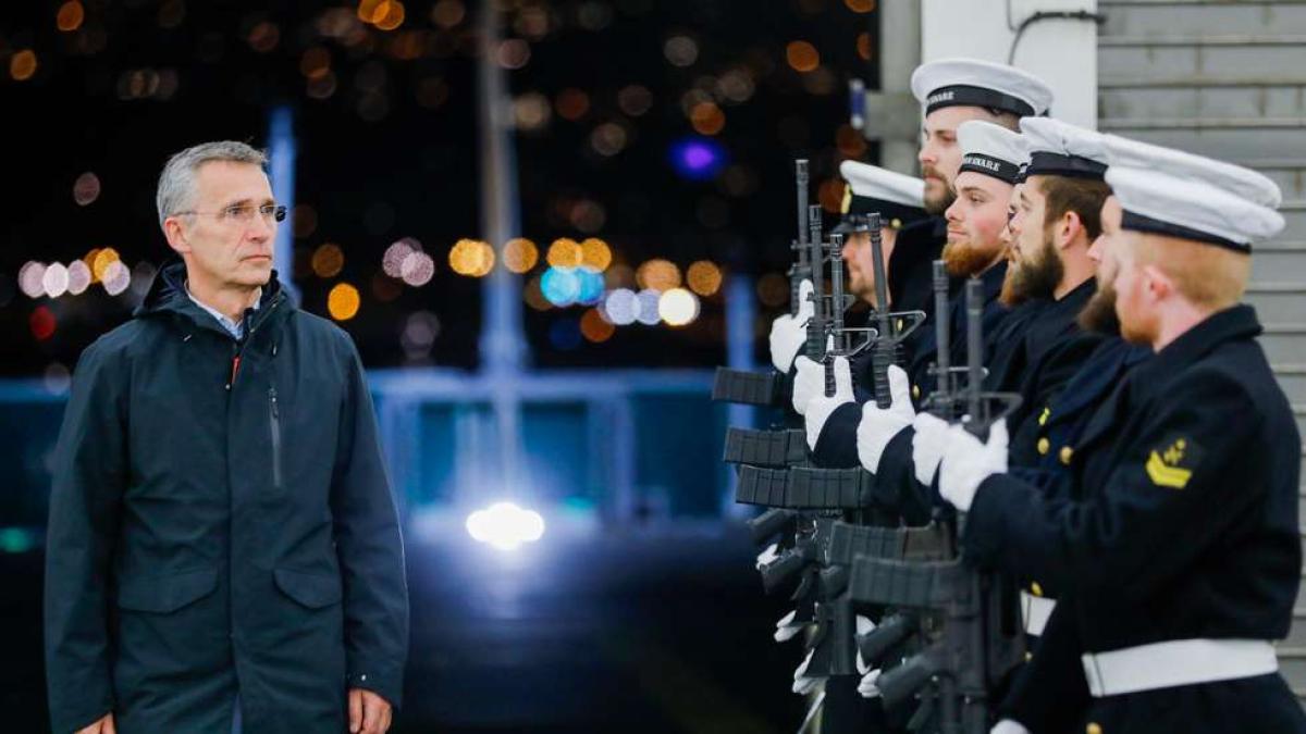 Cel mai mare exerciţiu militar al NATO, monitorizat de secretarul general al Alianţei