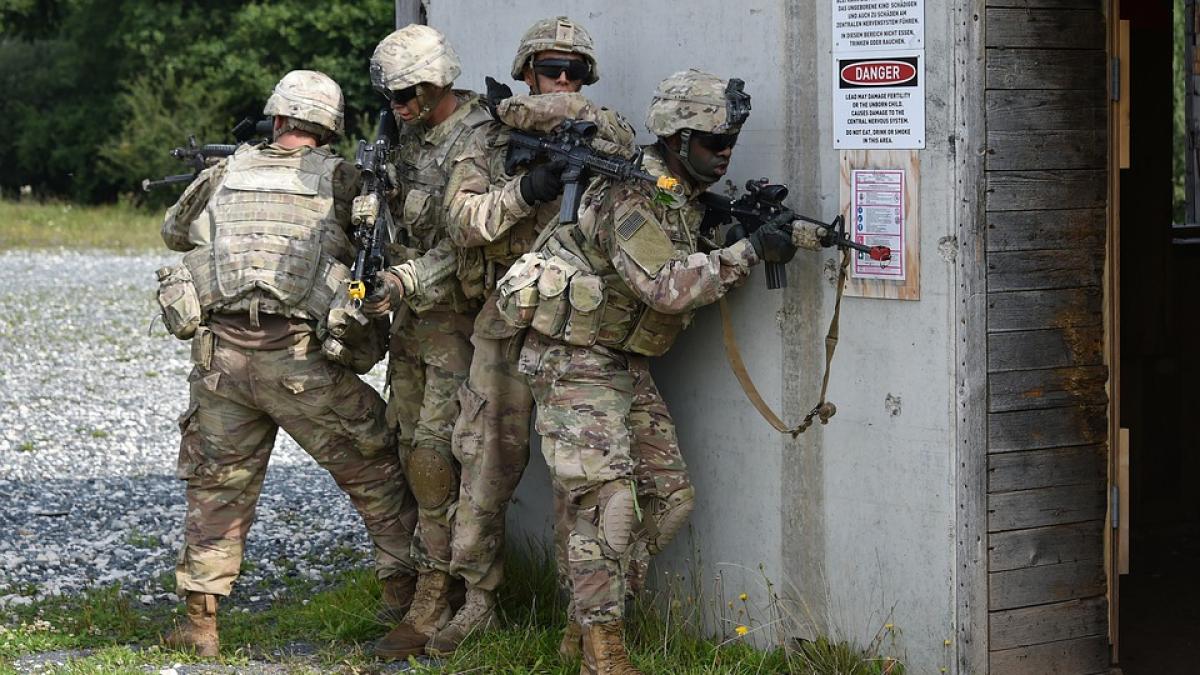 militari_antrenament_26448700