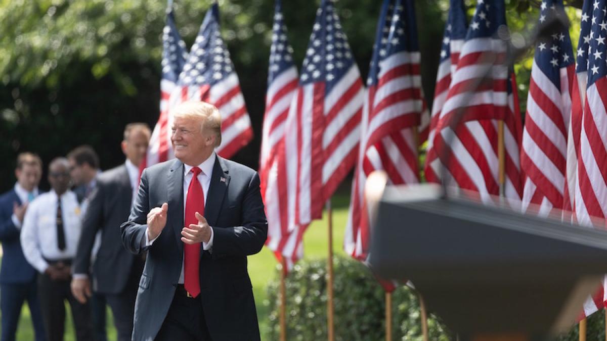 donald_trumo_19396500