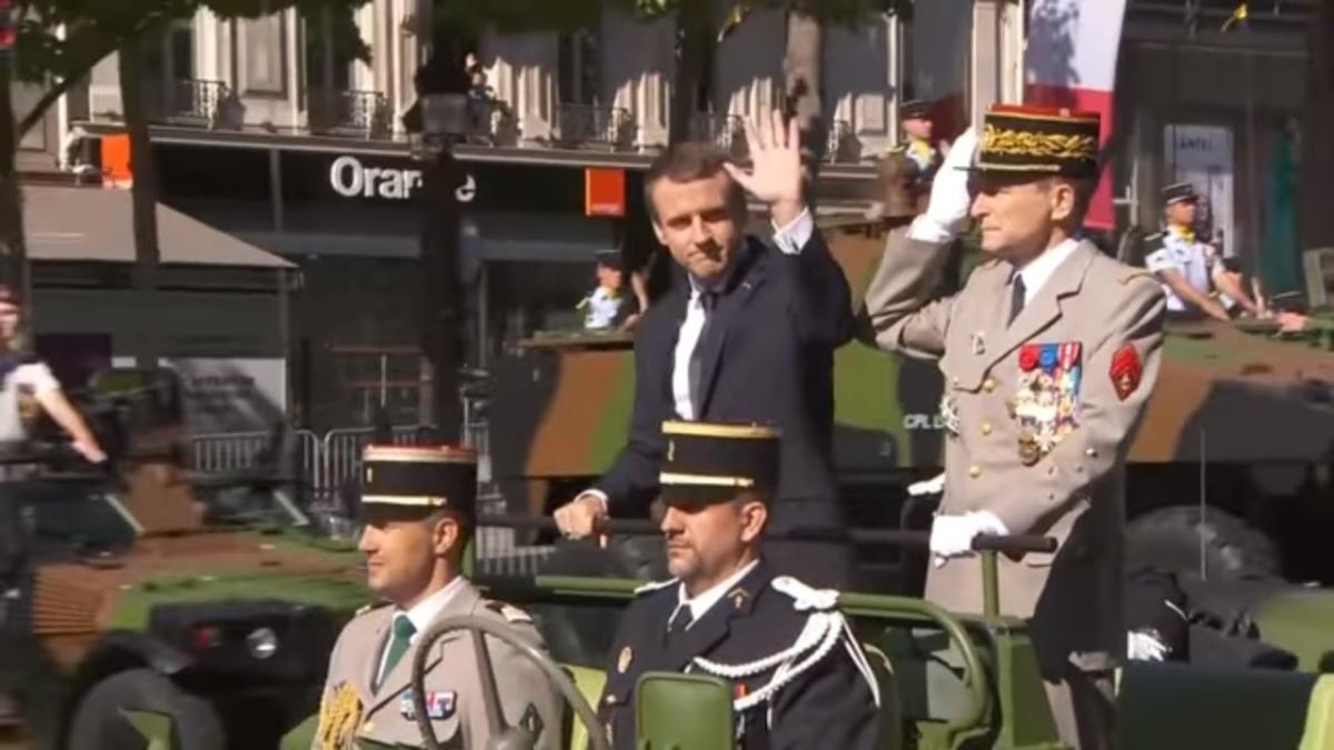 macron_armata_45520400