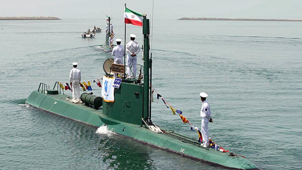 Iran a lansat două submarine din clasa Ghadir - VIDEO 