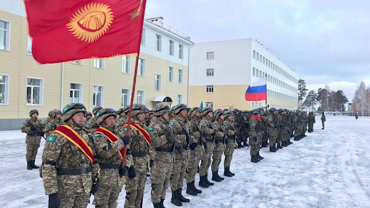 baza_militara_02135400