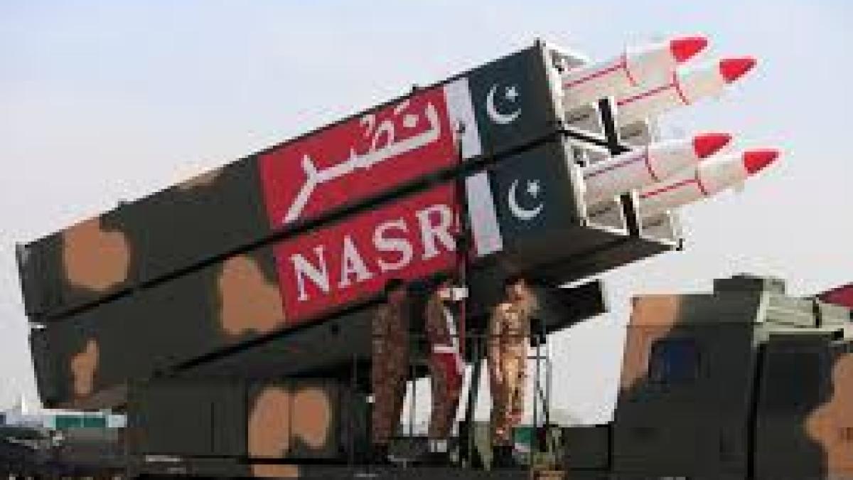 Pakistanul a testat racheta balistică Nasr (Video)