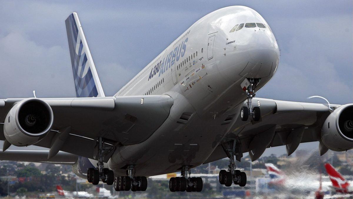 airbus_a380_49366800