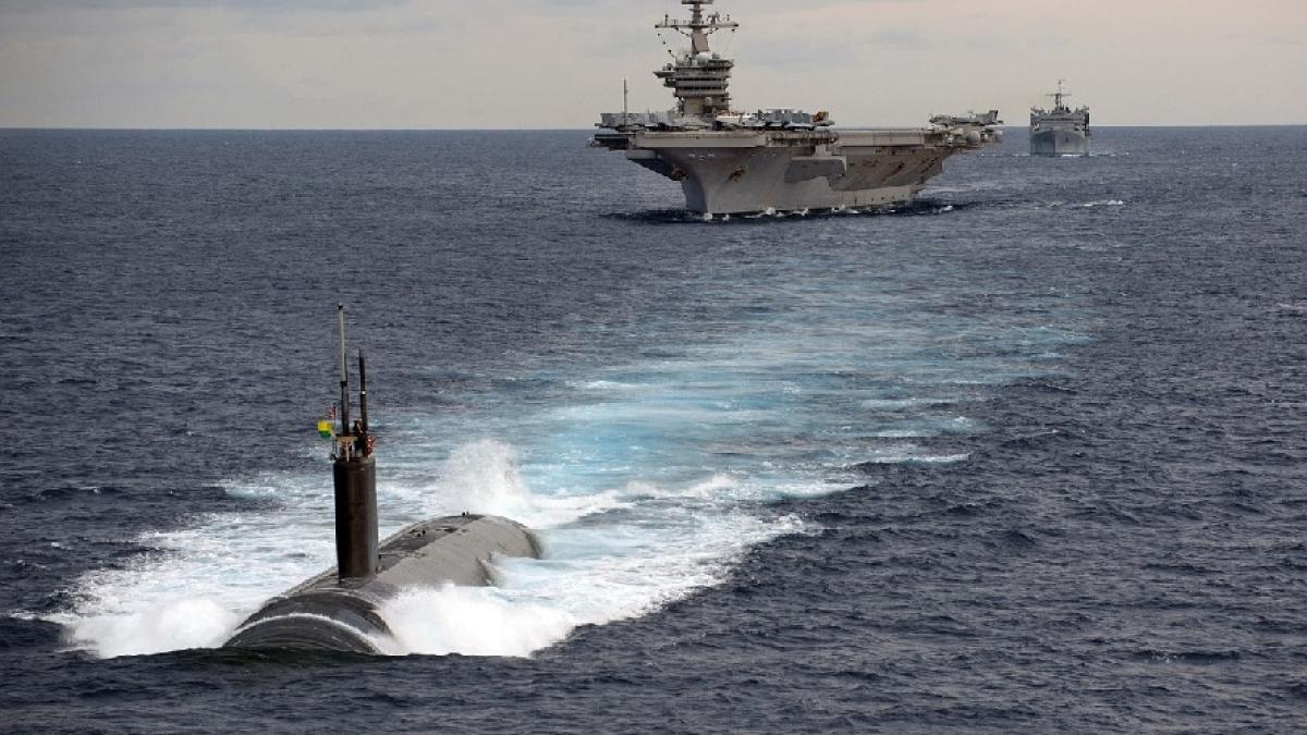 submarin_portavion_armata_17423300