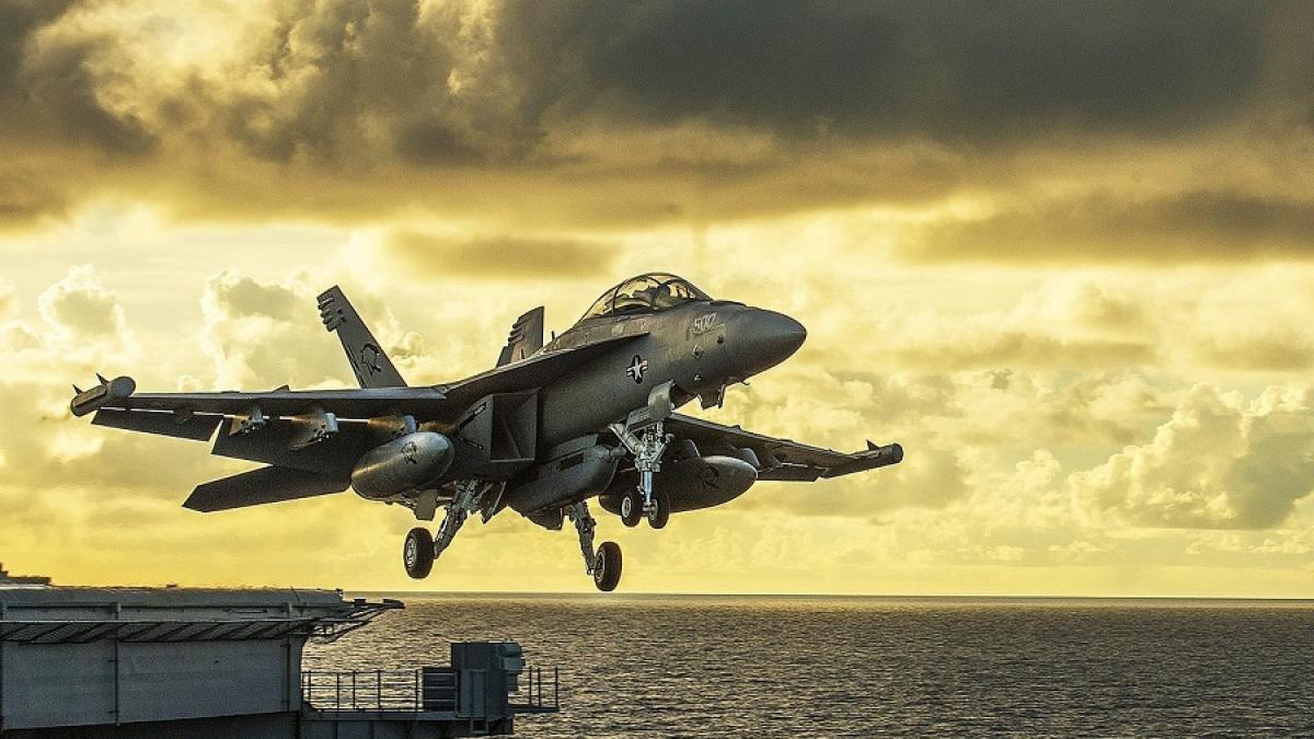 portavion_avion_militar_79712900