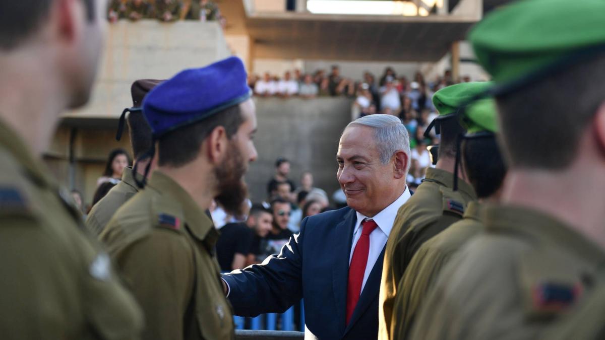 netanyahu_militari_17395400