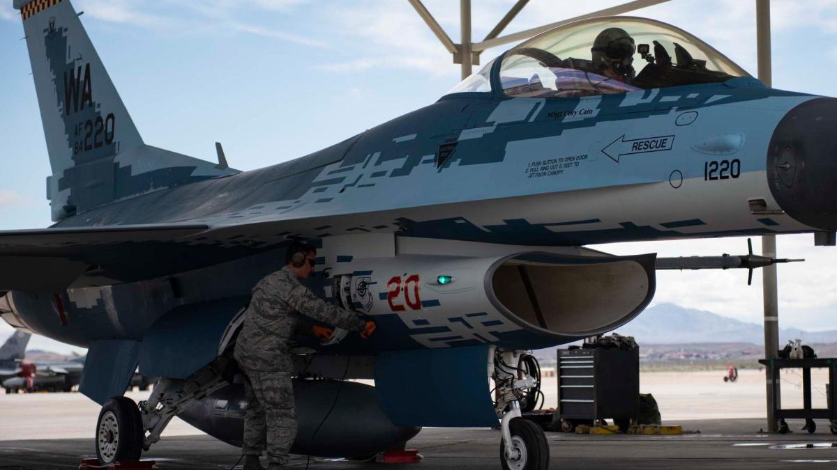 f_16_camuflat_su_57_80262000