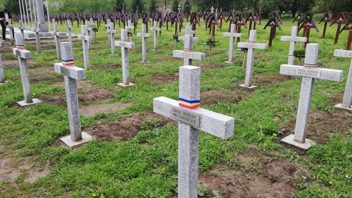 cimitirul_eroilor_de_la_valea_uzului_06962900