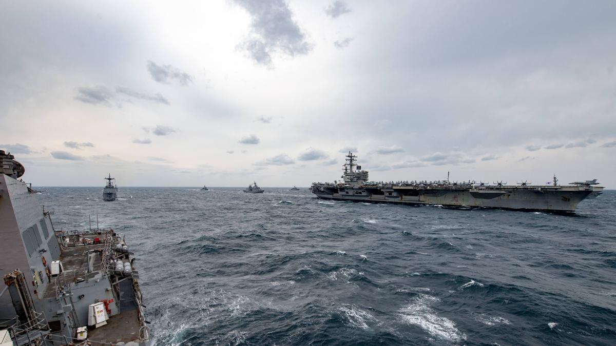 nimitz_strike_group_exits_persian_gulf_25105700