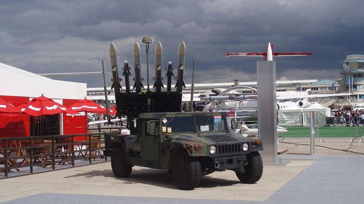 rachete_amraam_er_17894200