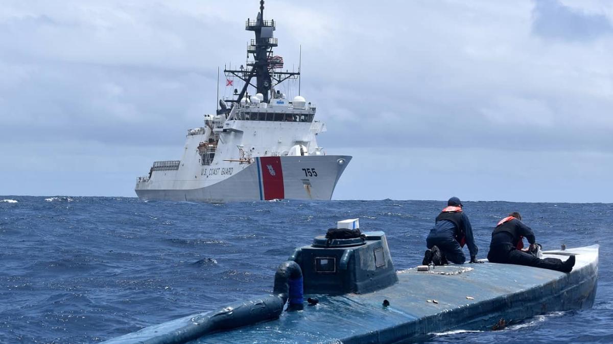 Garda de Coastă a SUA a capturat un submarin folosit în traficul de droguri - Video
