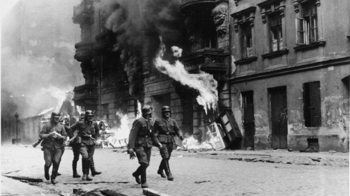 revolta_din_varsovia_07804000