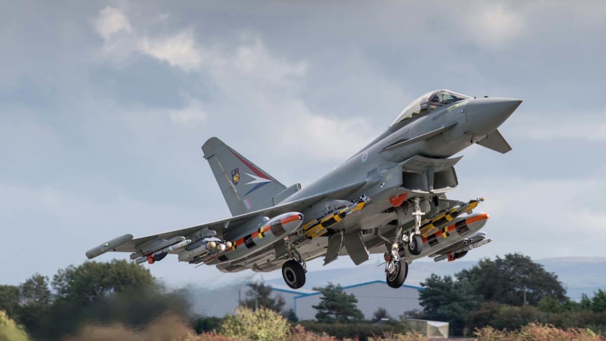 eurofighter_typhoon_78380400