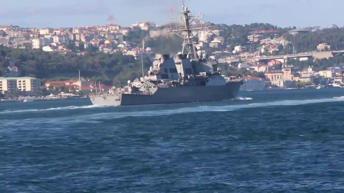 Distrugătorul american USS Porter a intră în Marea Neagră (Video)