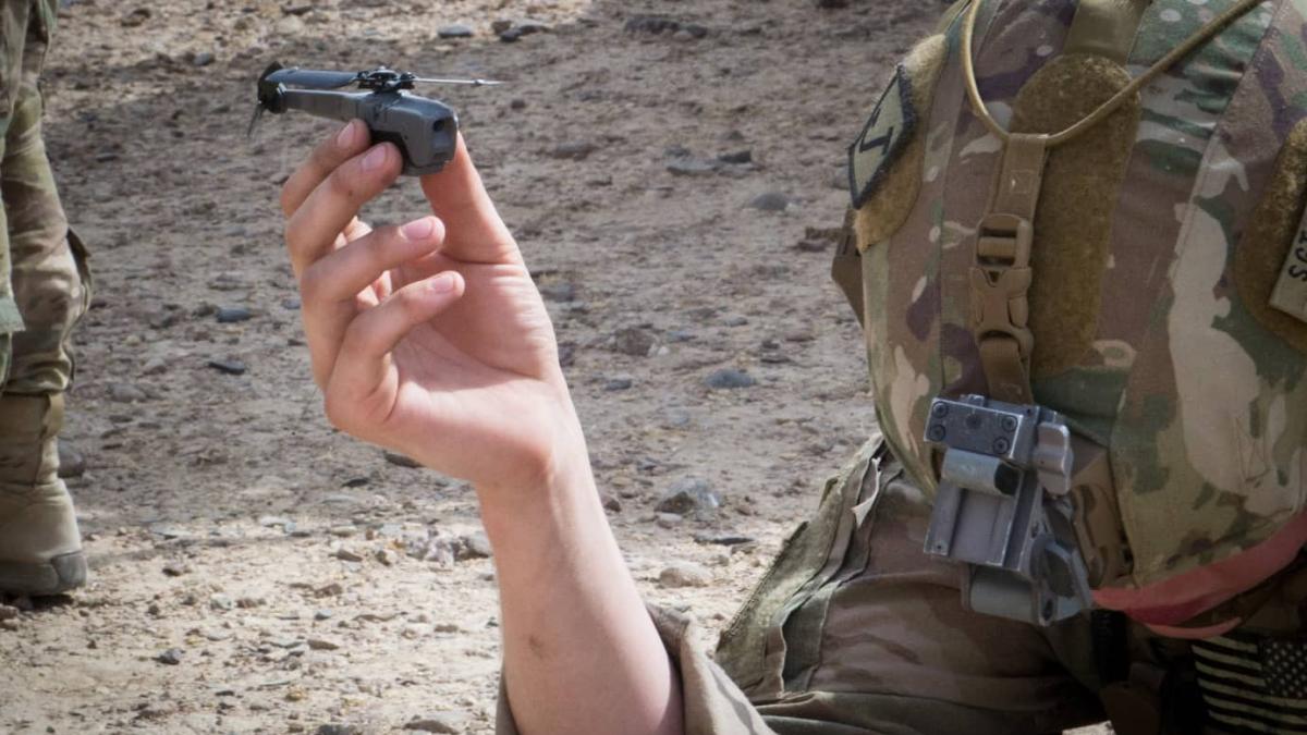 drona_black_hornet_24343900