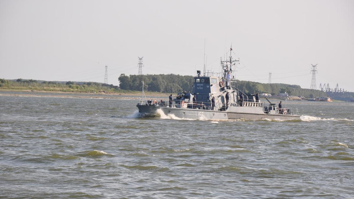 flotila_fluviala_2_94835100