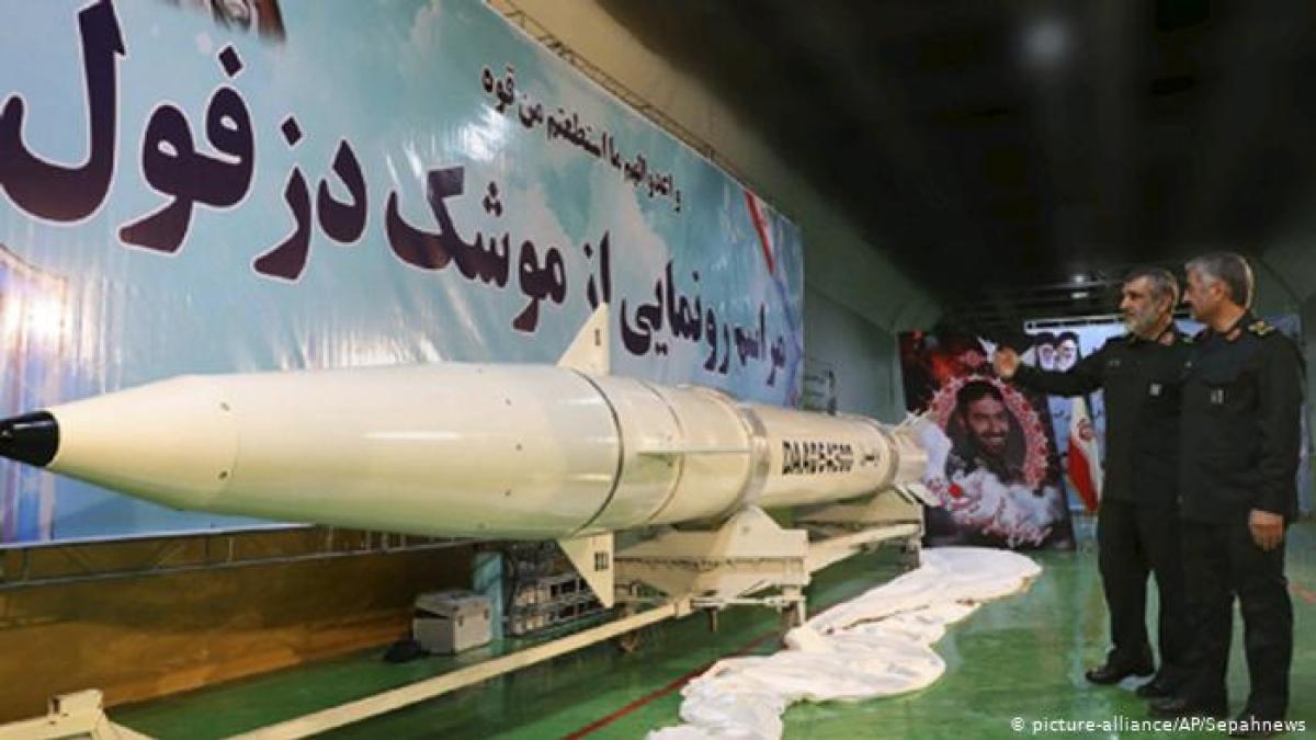 iran_ballistic_missile_70728400