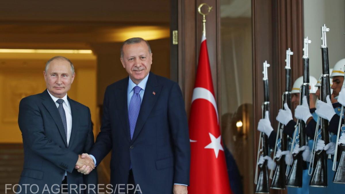 putin_erdogan_16534200