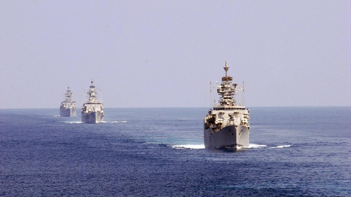 nave_razboi_82648800