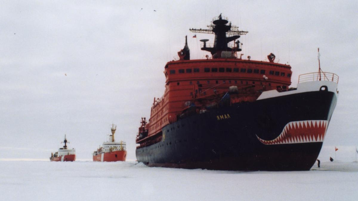russia_aice_breaker_62742100