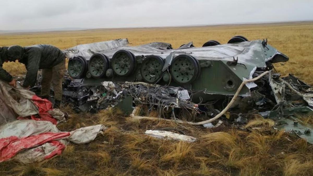 Rusia: Blindate BMP distruse după ce două parașute nu s-au mai deschis - VIDEO