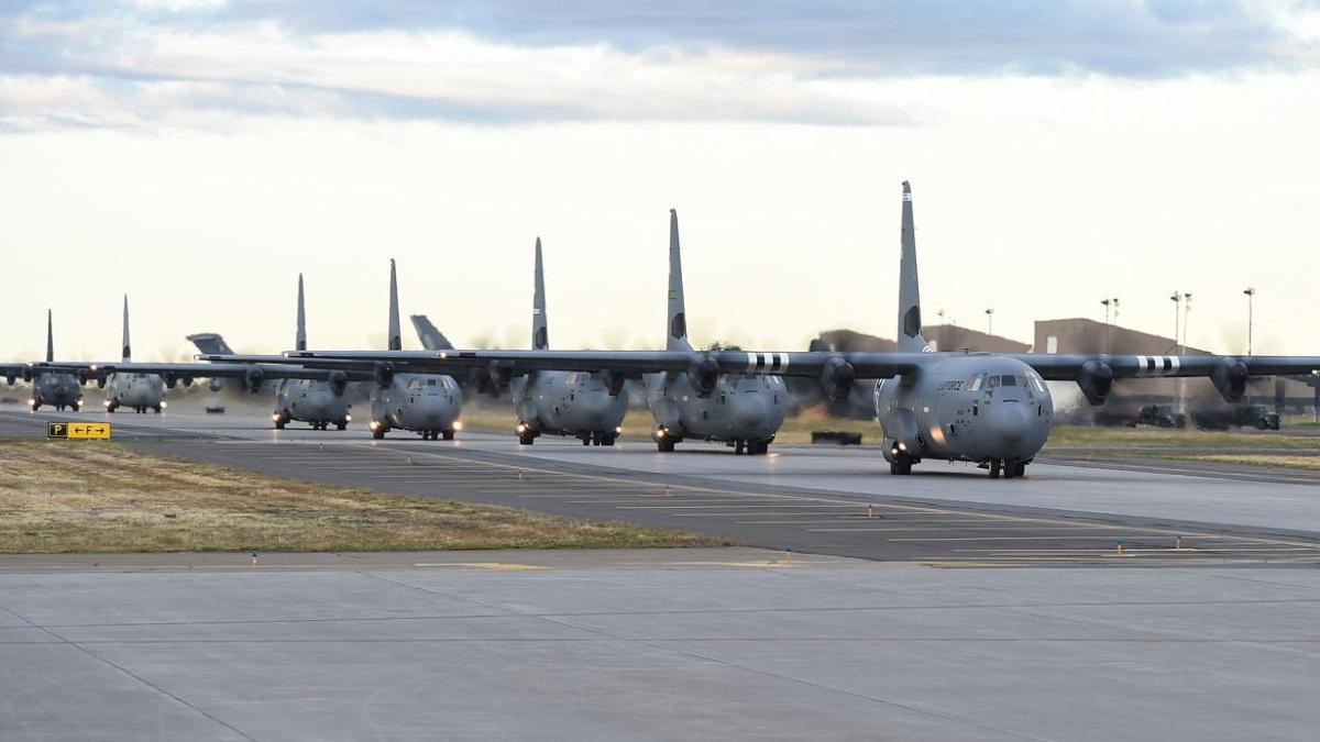 us_air_force_avioane_transport_81727900