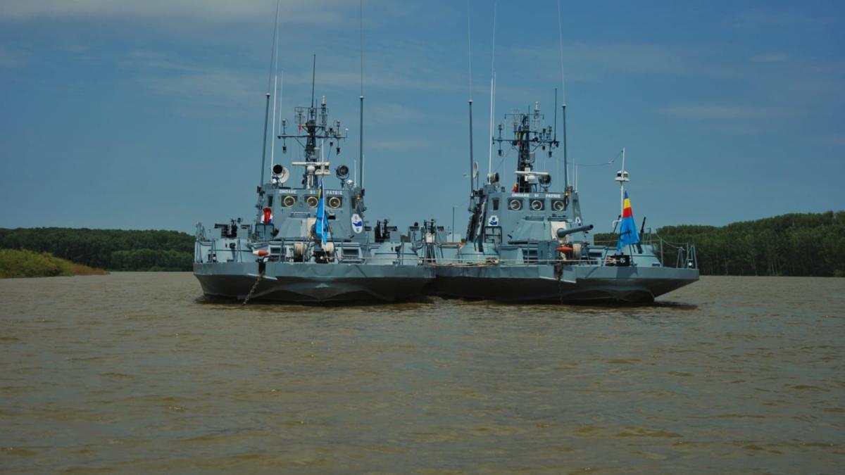 flotila_fluviala_nave_80075800