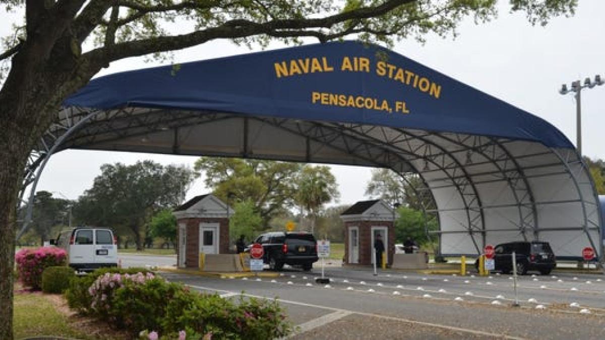 baza_pensacola_43977500