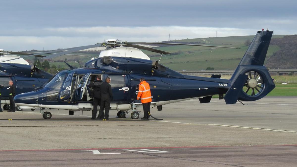 elicopter_airbus_as365n3_83249400