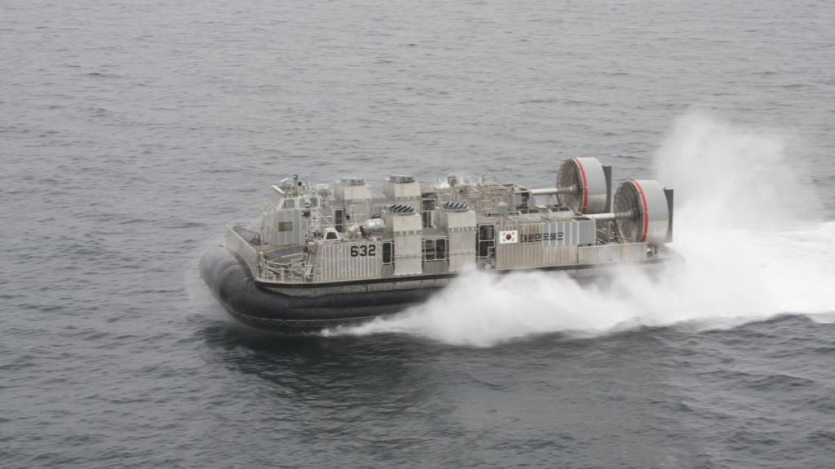 roks_hovercraft_34168200