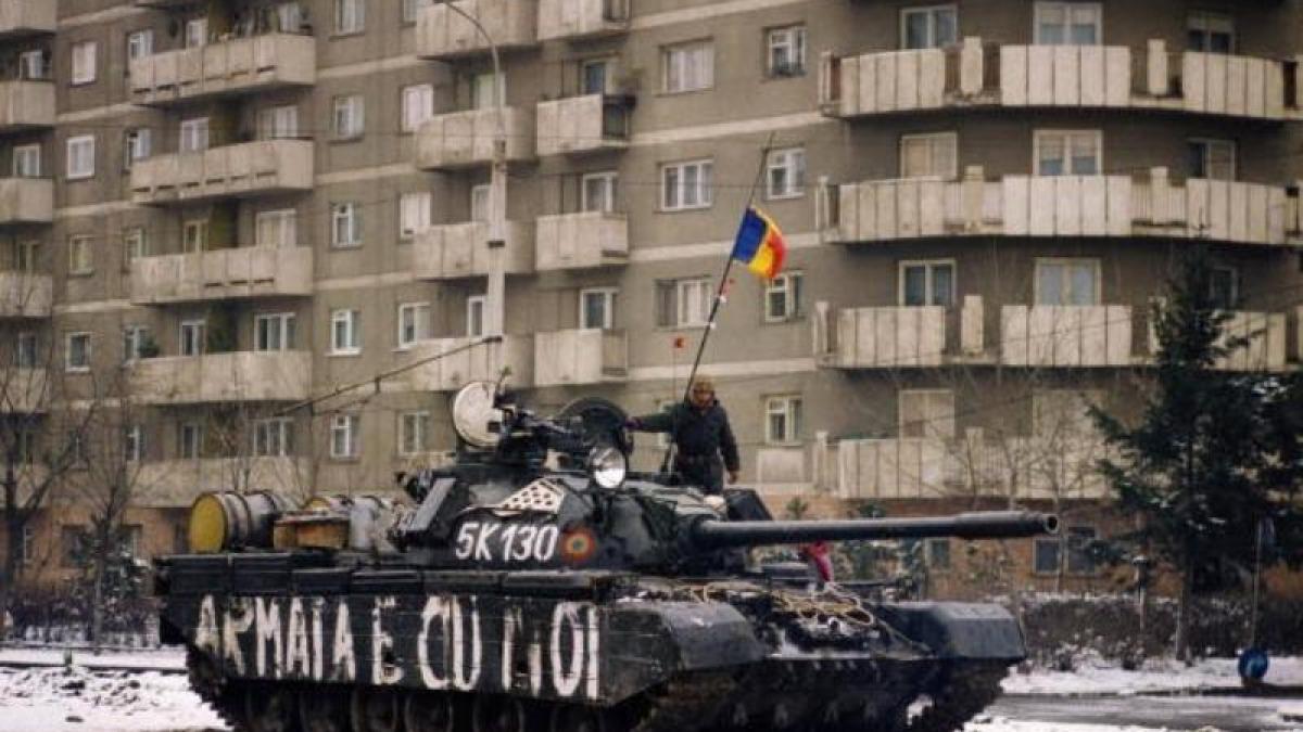 armata_revoluie_31812500