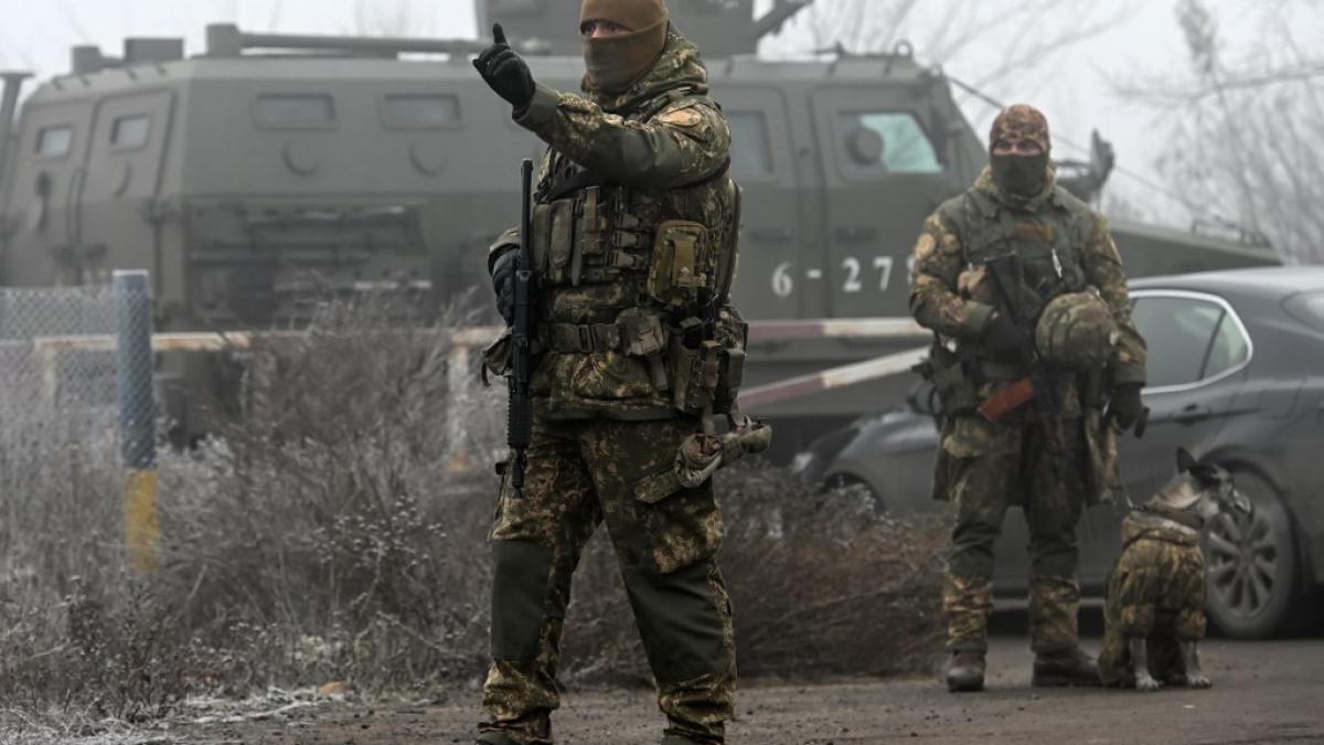 Ucraina: A început schimbul de prizonieri între Kiev şi separatiştii proruşi (Video)