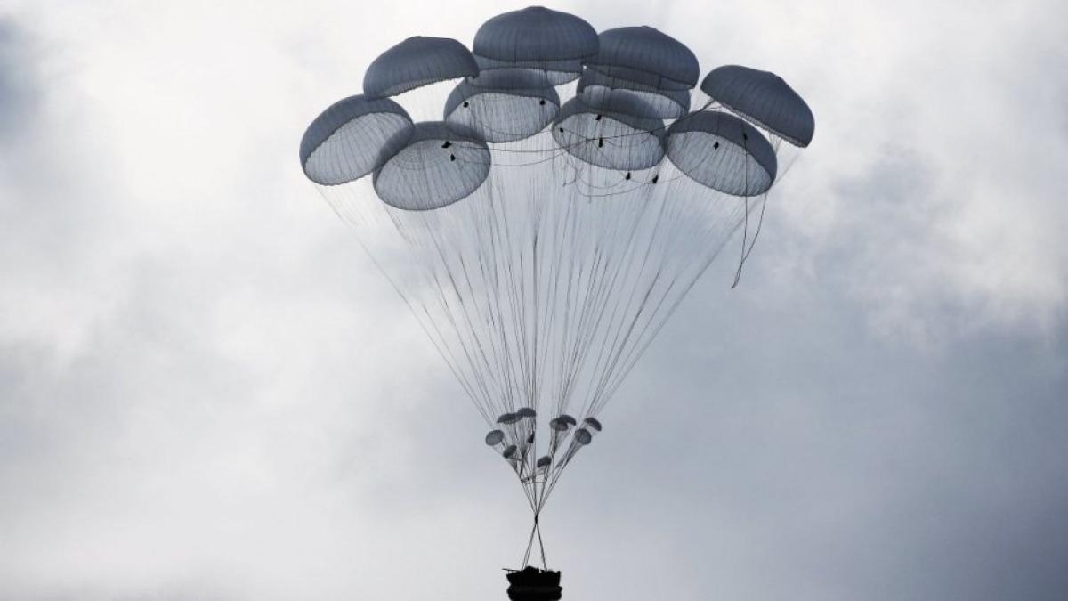 sistem_parasutare_grea_pbs_950u_vehicul_blindat_bmd_4m_10351400