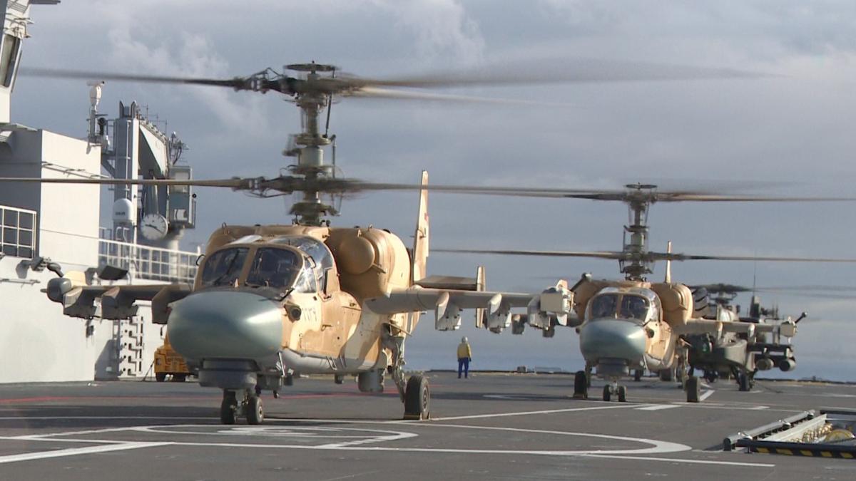 elicoptere_ka_52_prc-c8prc-99i_ah_64d_apache_32363200