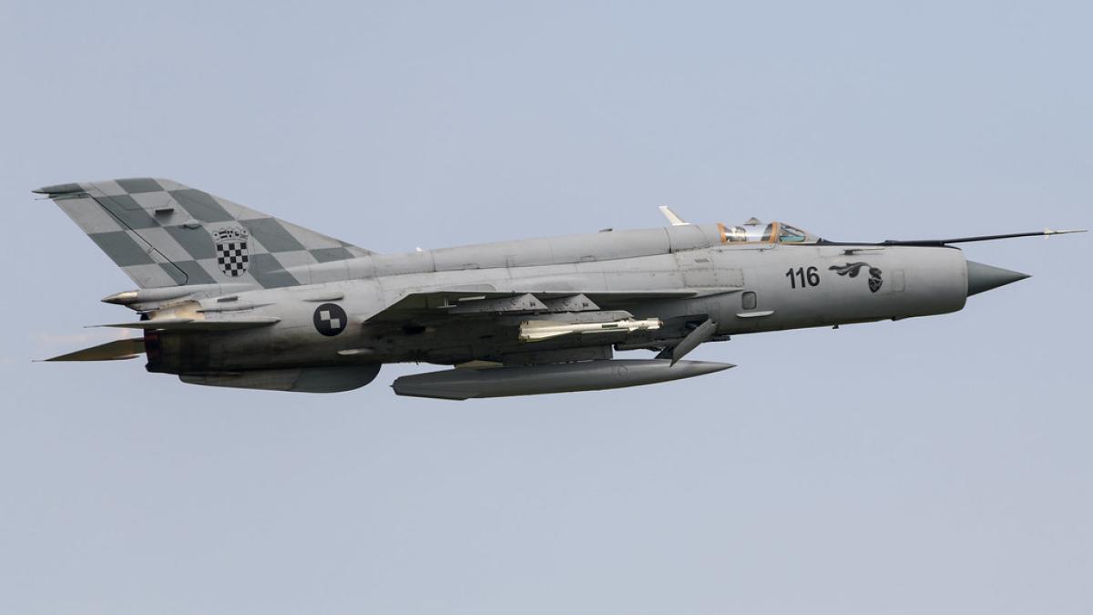 28890354577_fa7a2a8a59_b_37574500