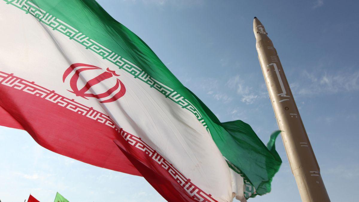 iran_nuclear_talks_flag_missile_26202800
