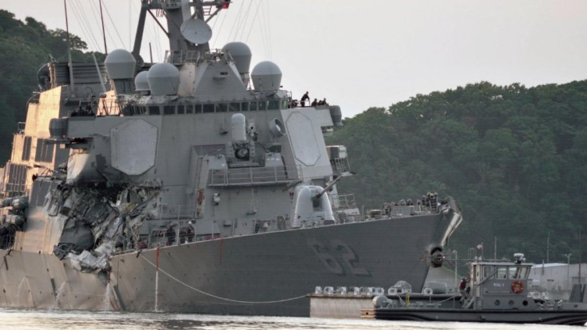 uss_fitzgerald_lovit_79947000