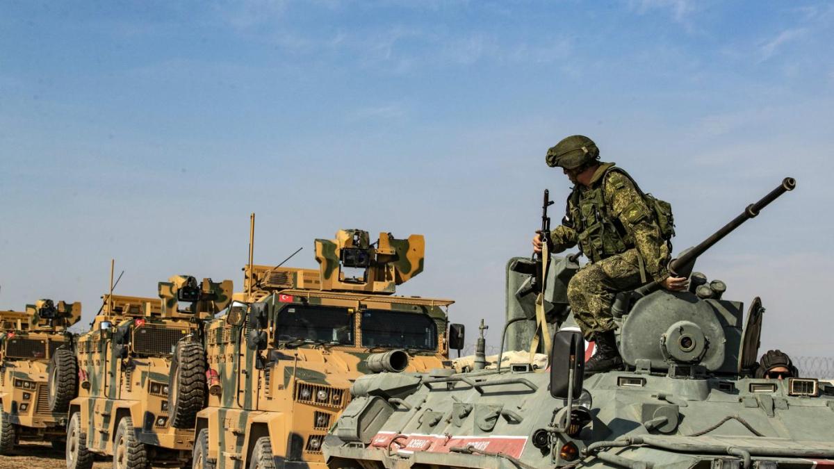 turkish_russian_joint_patrol_syria_1nov2019_reuters_edit_75186700
