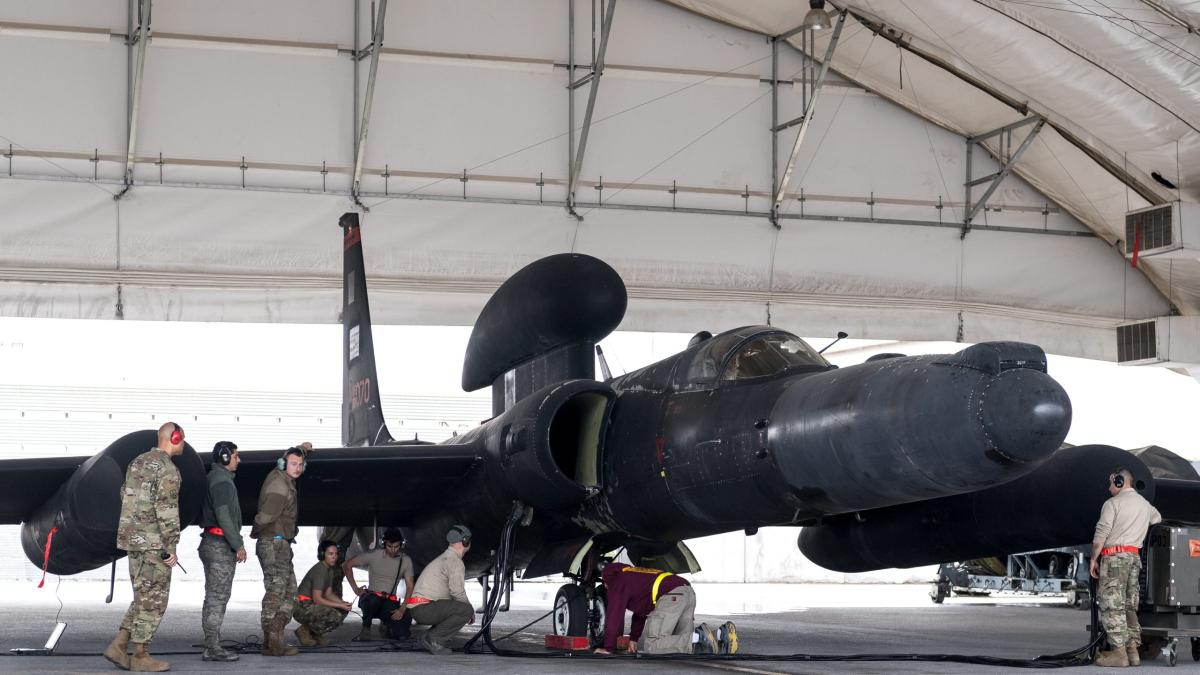 u_2_dragon_lady_75708900