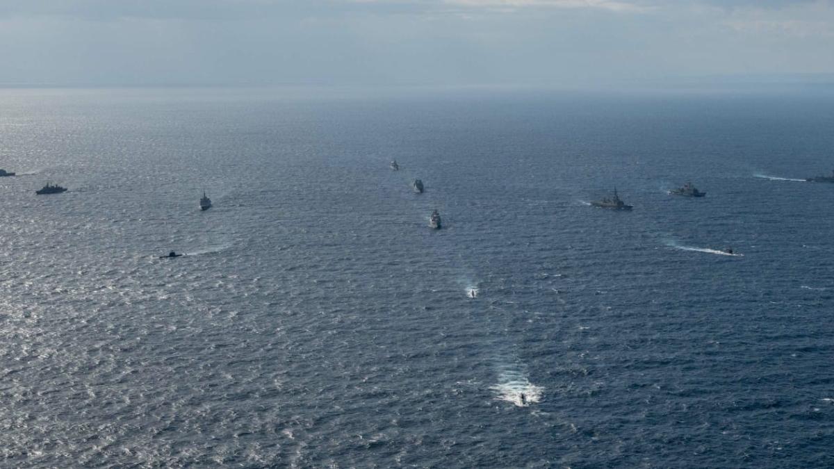 În largul coastelor Siciliei a început exercițiul NATO, Dynamic Manta 2020 - Video