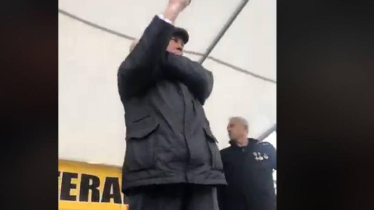 R. Moldova: Consilier al premierului Chicu, gest obscen către veteranii de război (Video)