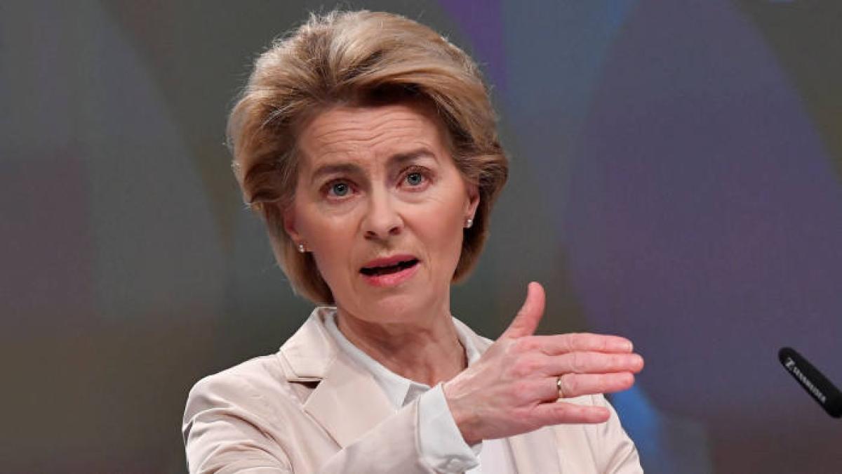 ursula_von_der_leyen_11032300