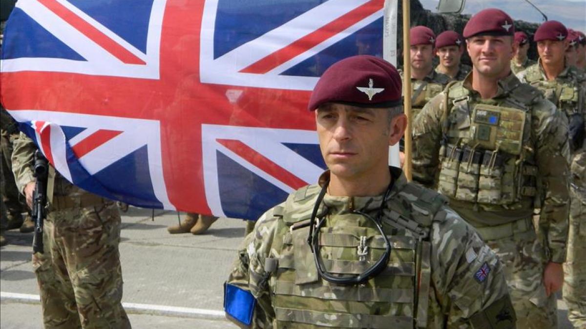 militari_marea_britanie_49139100