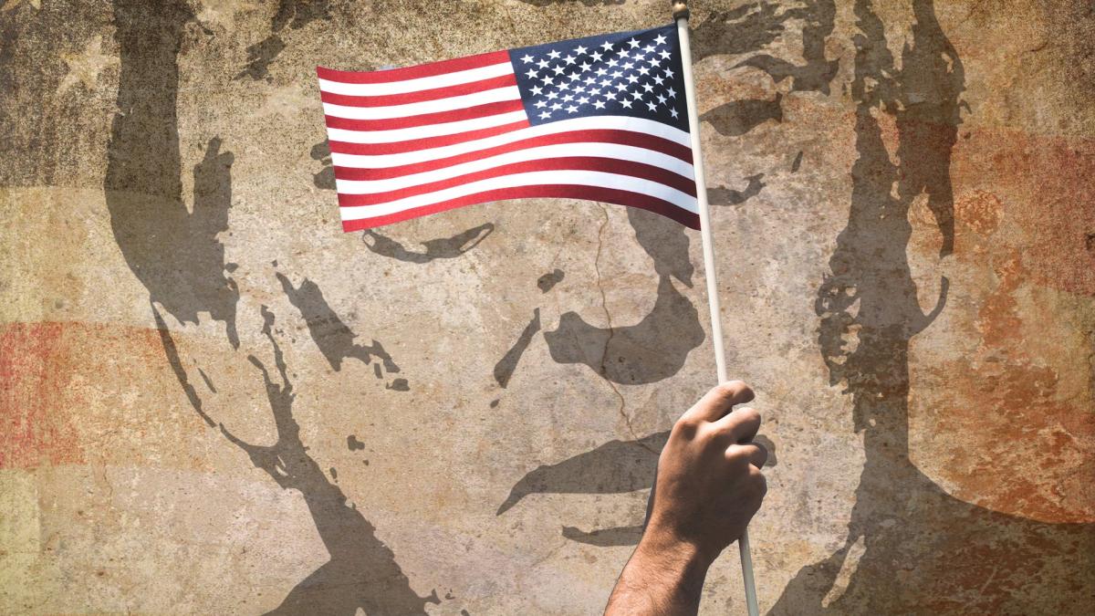 trump_propaganda_64880100