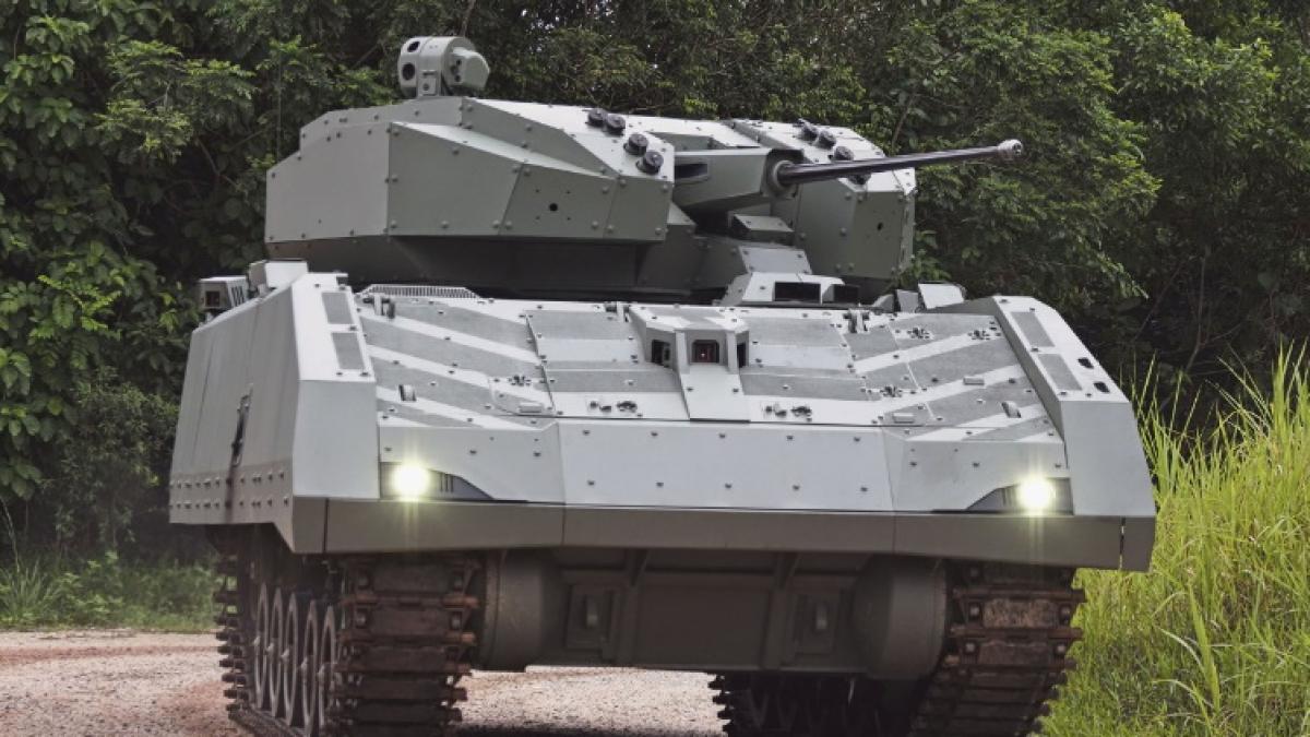 Armata din Singapore cumpără vehicule blindate Hunter AFV