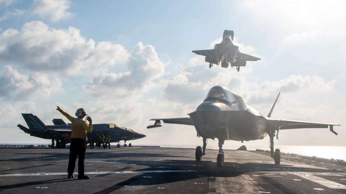 uss_america___f_35b_91696800