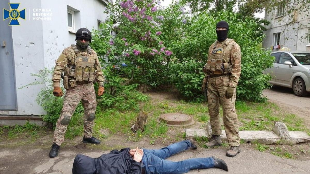 SBU: Un colaborator al spionajului rusesc căuta informaţii clasificate despre sistemele de rachete ucrainene (Foto/Video)